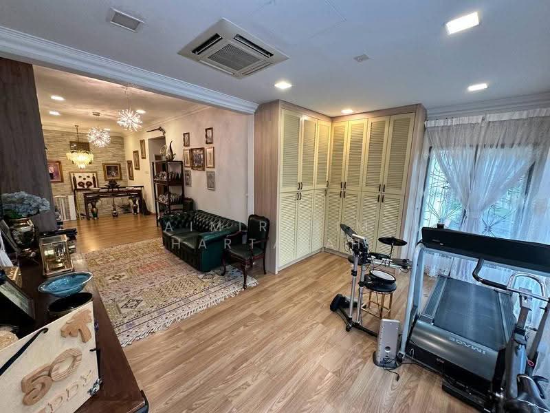 Rumah Berkembar untuk Dijual di SS4 (Petaling Jaya) - AimiRahim Hartanah - Living Room - PropertyGuru.com.my