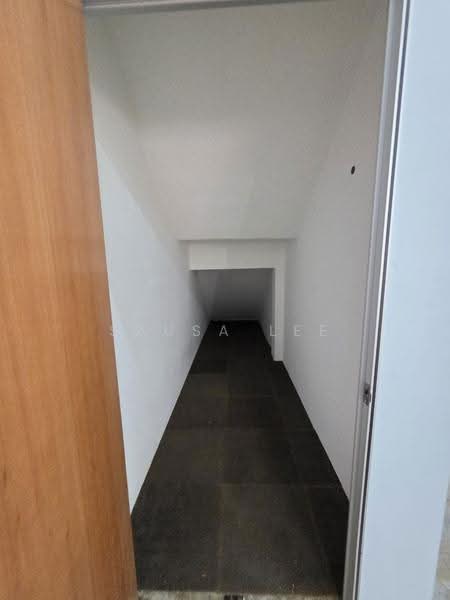 Shop / Office untuk Dijual di Masai (Johor) - Sausa Lee - Corridor - PropertyGuru.com.my
