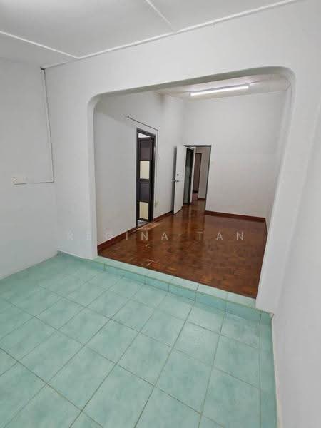 Rumah Teres 2-Tingkat untuk Dijual di Taman Sungai Besi Indah (Seri Kembangan) - Regina Tan - Interior - PropertyGuru.com.my