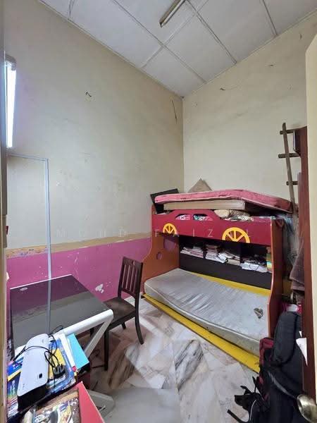 1-storey Terraced House for Sale in Bandar Baru Bangi (Selangor) - Mohd Faizal - Bedroom - PropertyGuru.com.my