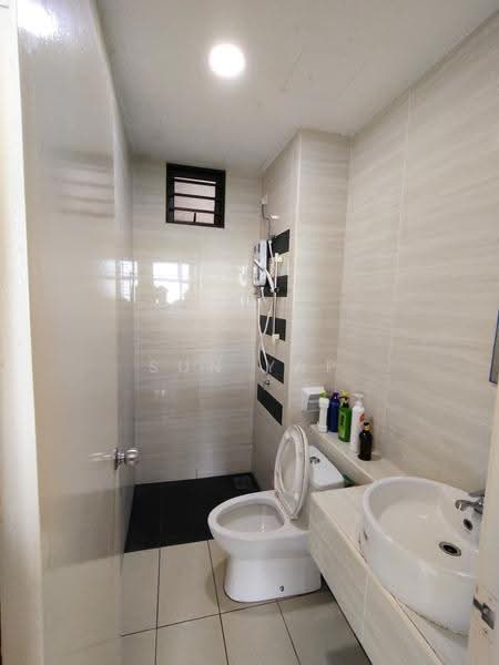 Service Residence for Rent at D'Summit Residences - Sun Yap - Bathroom - PropertyGuru.com.my