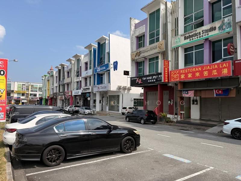 Cluster House for Sale in Taman Mutiara Mas (Skudai) - Fu Heng Chong - Exterior - PropertyGuru.com.my