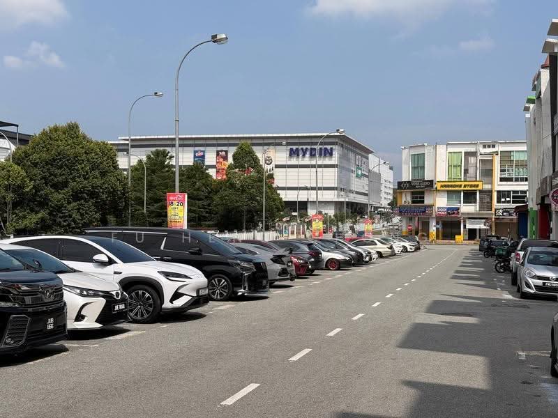 Cluster House for Sale in Taman Mutiara Mas (Skudai) - Fu Heng Chong - Exterior - PropertyGuru.com.my