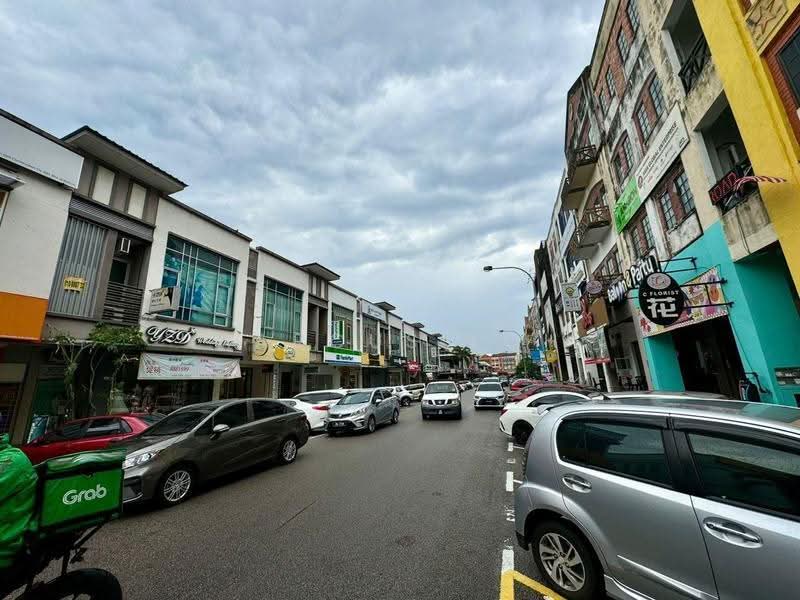 Shop for Sale in Bandar Indahpura (Kulai) - Marcus Loh - Exterior - PropertyGuru.com.my