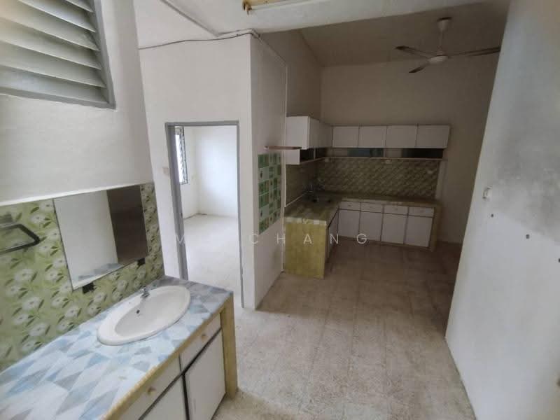 1-storey Terraced House for Sale in Taman Lip Sin (Sungai Dua) - Ms Chang - Kitchen - PropertyGuru.com.my