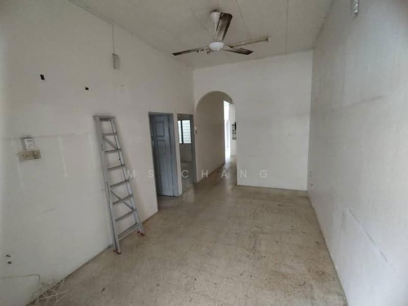 1-storey Terraced House for Sale in Taman Lip Sin (Sungai Dua) - Ms Chang - Interior - PropertyGuru.com.my