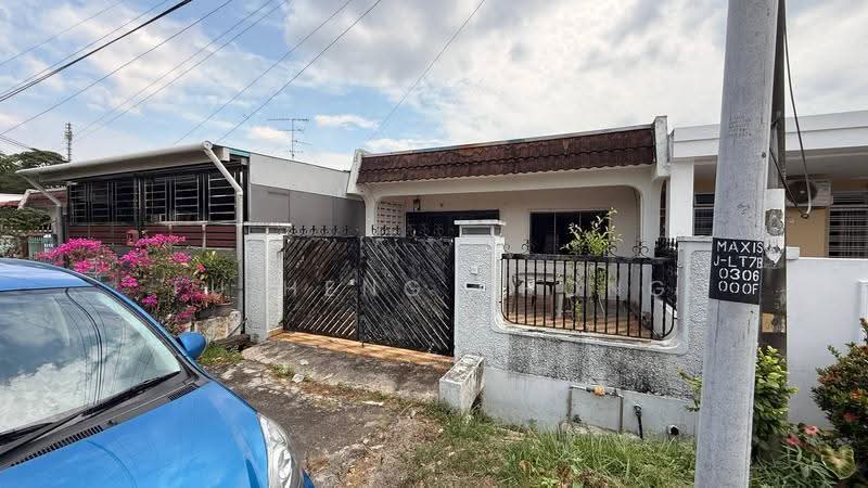 1-storey Terraced House for Sale in Taman Skudai Baru (Skudai) - Fu Heng Chong - Exterior - PropertyGuru.com.my