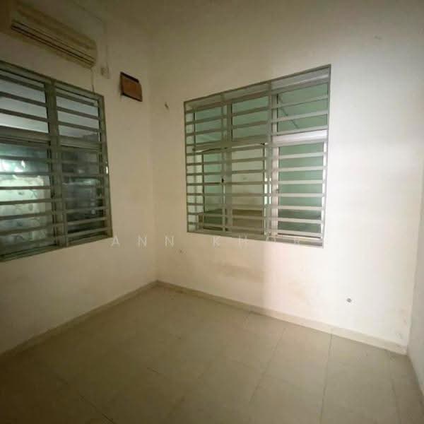 2-storey Terraced House for Sale in Taman Cegar (Simpang Ampat) - Ann Khor - Interior - PropertyGuru.com.my