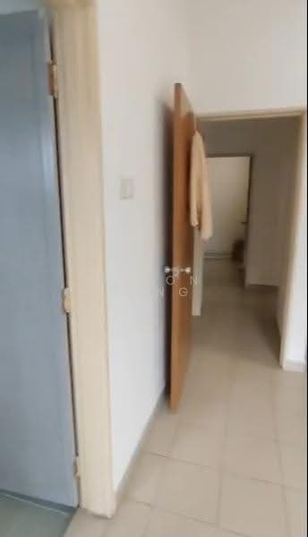 Condominium for Rent at Desaria Villa - Eason Hong - Corridor - PropertyGuru.com.my