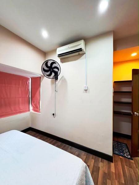 Apartment for Rent at University Place (Plaza Ivory) - Jerry Tan - Bedroom - PropertyGuru.com.my