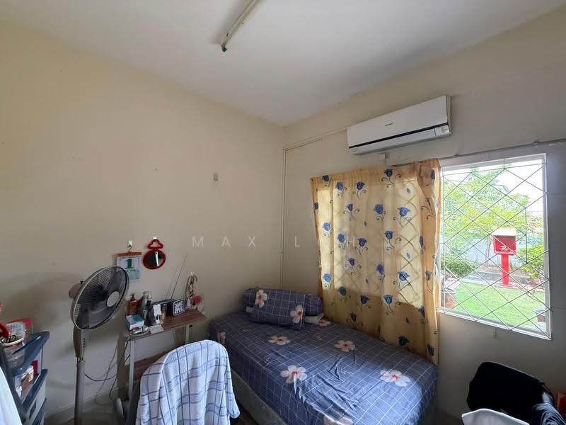 Rumah Teres 2-Tingkat untuk Dijual di Taman Pelangi (Johor Bahru) - Max Loh - Bedroom - PropertyGuru.com.my