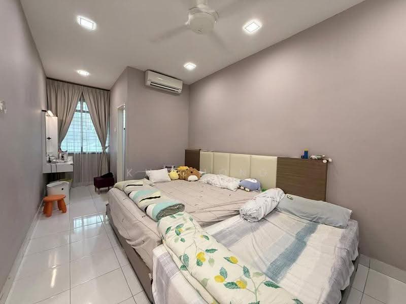Rumah Teres untuk Dijual di Bandar Putera 2 (Klang) - KH Chong - Bedroom - PropertyGuru.com.my