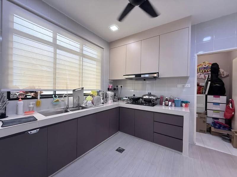 Rumah Teres untuk Dijual di Bandar Putera 2 (Klang) - KH Chong - Kitchen - PropertyGuru.com.my