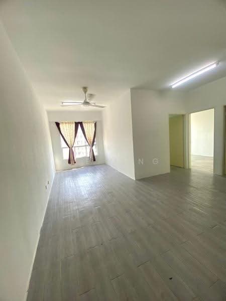Pangsapuri untuk Disewa di Skyridge Apartment - Lee Meng Keat - Living Room - PropertyGuru.com.my