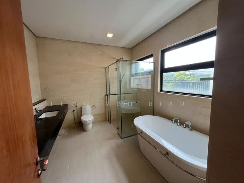 Bungalow House untuk Dijual di Ampang Jaya (Ampang) - Leow Yuh Biau - Bathroom - PropertyGuru.com.my