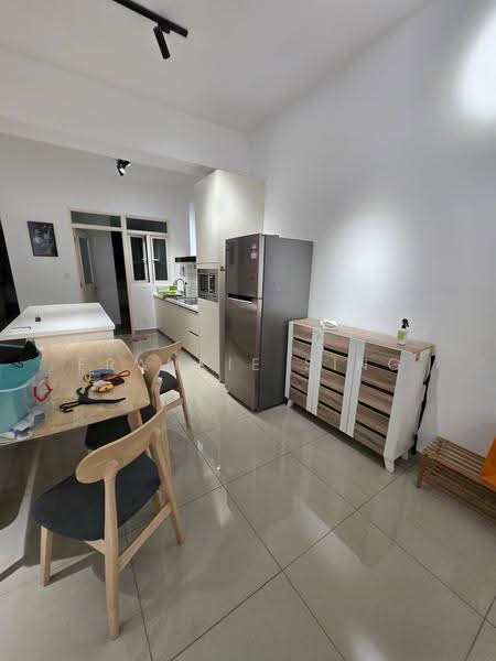 Service Residence for Rent at East Parc @ Manjalara - Frankie Sing - Kitchen - PropertyGuru.com.my