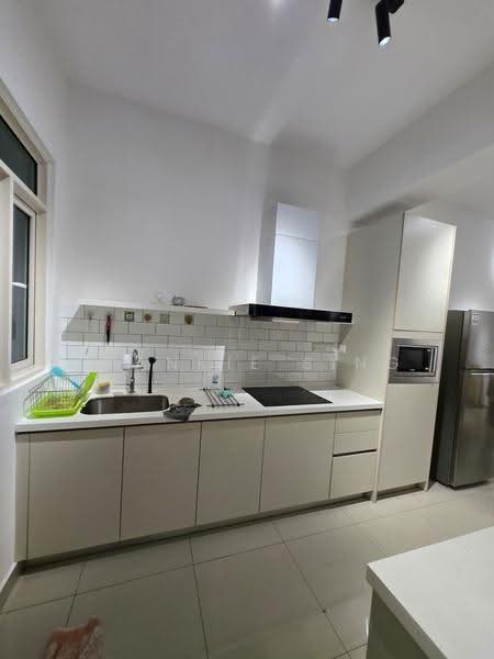 Service Residence for Rent at East Parc @ Manjalara - Frankie Sing - Kitchen - PropertyGuru.com.my