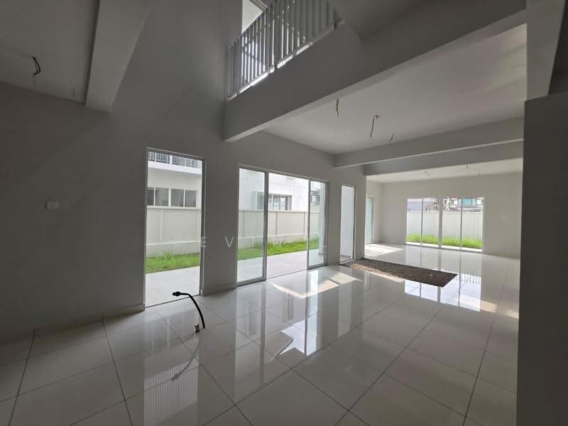 Semi-Detached House for Sale in Bandar Seri Alam (Masai) - Kevin Lee - Living Room - PropertyGuru.com.my