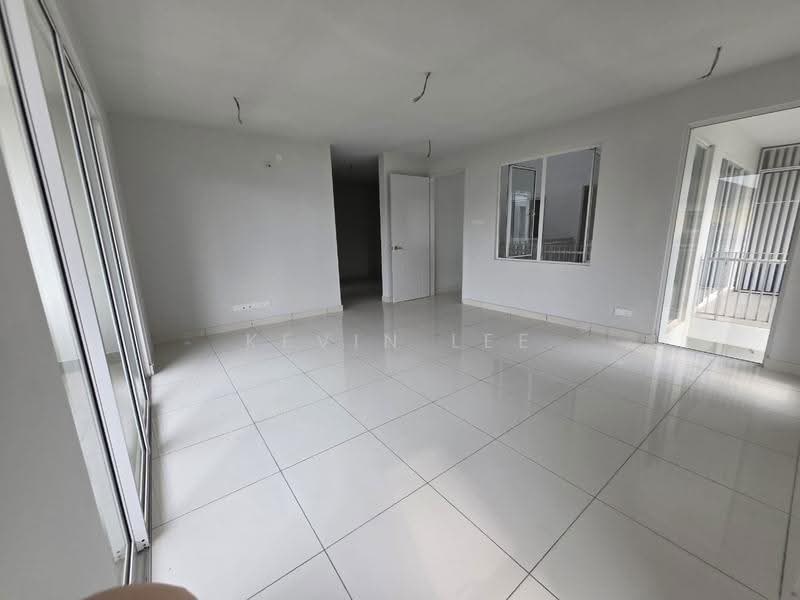 Semi-Detached House for Sale in Bandar Seri Alam (Masai) - Kevin Lee - Living Room - PropertyGuru.com.my