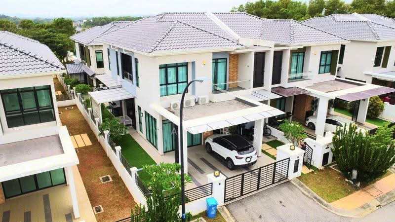 Semi-Detached House for Sale in Shah Alam (Selangor) - BILYA ARIFF - PropertyGuru.com.my