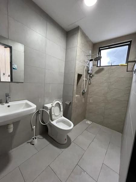 Condominium for Rent at The Holmes 2 - Iris Lee - Bathroom - PropertyGuru.com.my