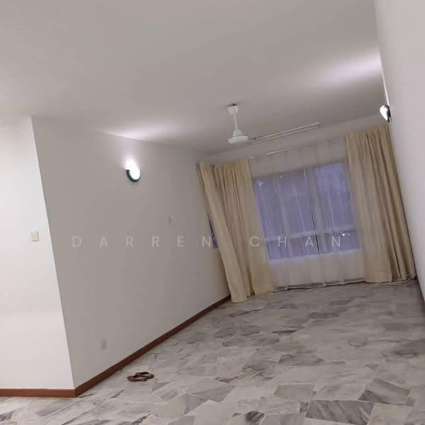 Pangsapuri untuk Disewa di Sri Intan 1 - Darren Chan - Living Room - PropertyGuru.com.my