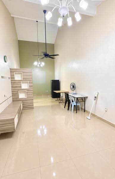 Rumah Teres 1-Tingkat untuk Disewa di Taman Puteri Wangsa (Ulu Tiram) - Eric Foo - Living Room - PropertyGuru.com.my