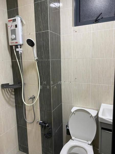 Condominium for Rent at Vista Bangi - Hawa Ibrahim - Bathroom - PropertyGuru.com.my