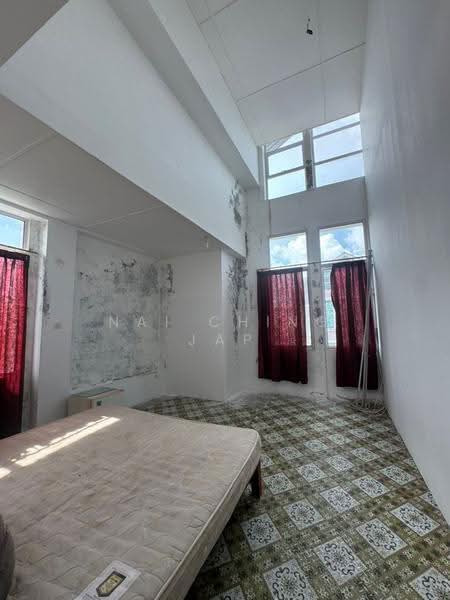 Shop for Sale in Kuching (Sarawak) - Nai Ching Jap - Bedroom - PropertyGuru.com.my
