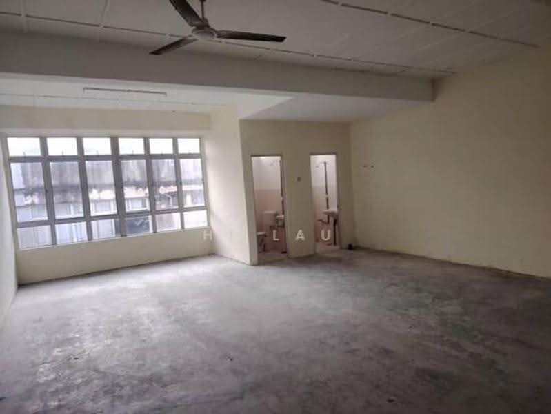 Kedai untuk Disewa di Bandar Baru Salak Tinggi (Sepang) - HL Lau - Interior - PropertyGuru.com.my
