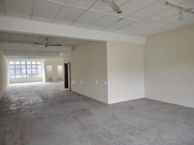 Kedai untuk Disewa di Bandar Baru Salak Tinggi (Sepang) - HL Lau - Interior - PropertyGuru.com.my