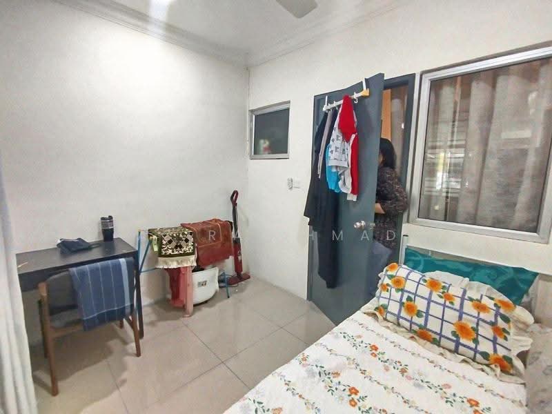 Rumah Teres 2-Tingkat untuk Dijual di Cybersouth (Dengkil) - Azira Ahmad - Bedroom - PropertyGuru.com.my