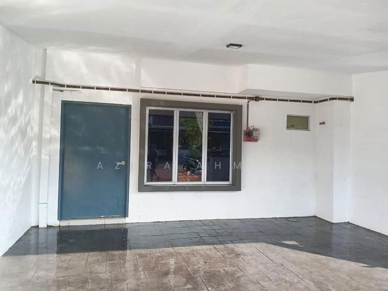 Rumah Teres 2-Tingkat untuk Dijual di Cybersouth (Dengkil) - Azira Ahmad - Exterior - PropertyGuru.com.my