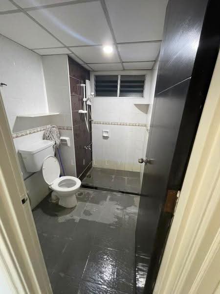 Condominium for Rent at Mutiara Place (Puncak Mutiara) - Lilly . - Bathroom - PropertyGuru.com.my