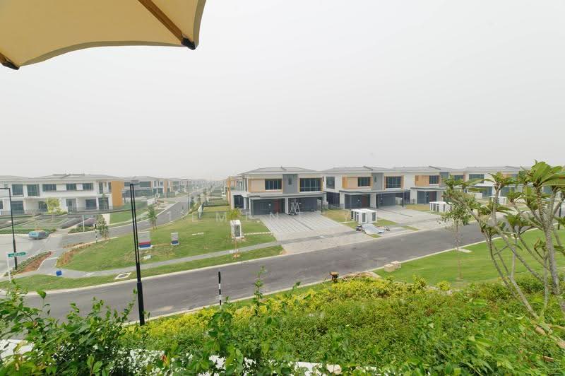 Semi-Detached House for Sale in Setia Alam (Selangor) - Clement Yew - Exterior - PropertyGuru.com.my