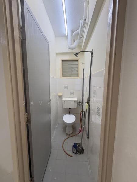 Pangsapuri untuk Disewa di Taman Cheras Awana Apartment - James Savarinathan - Bathroom - PropertyGuru.com.my
