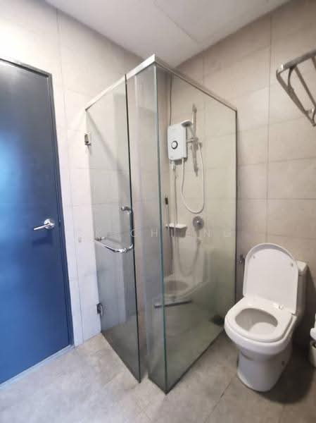 Kediaman Servis untuk Disewa di Aera Residence - CK Chieng - Bathroom - PropertyGuru.com.my