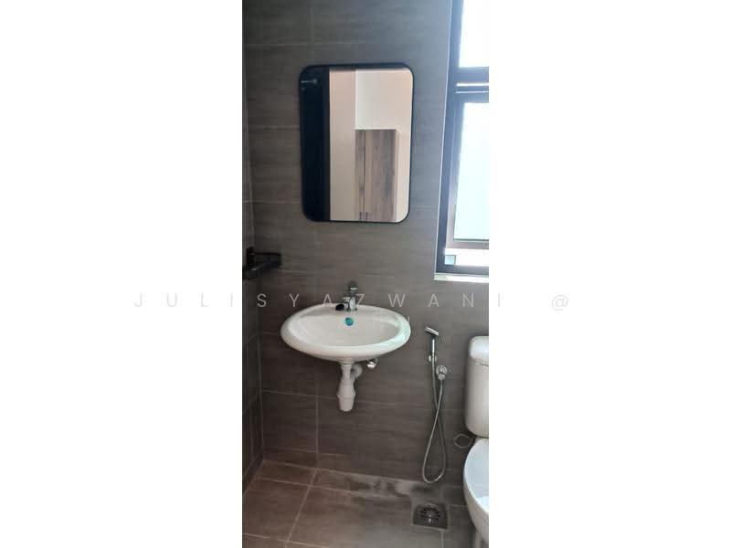 Kediaman Servis untuk Disewa di Edusphere - Julisyazwani @ Wani - Bathroom - PropertyGuru.com.my
