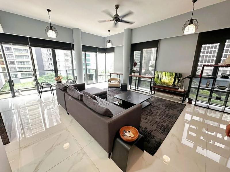 Kediaman Servis untuk Dijual di St Mary Residences - Aiki Wong - Living Room - PropertyGuru.com.my
