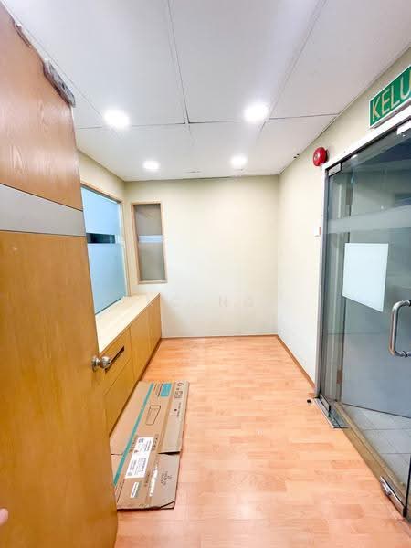 Pejabat untuk Disewa di Petaling Jaya (Selangor) - KC Ng - Corridor - PropertyGuru.com.my