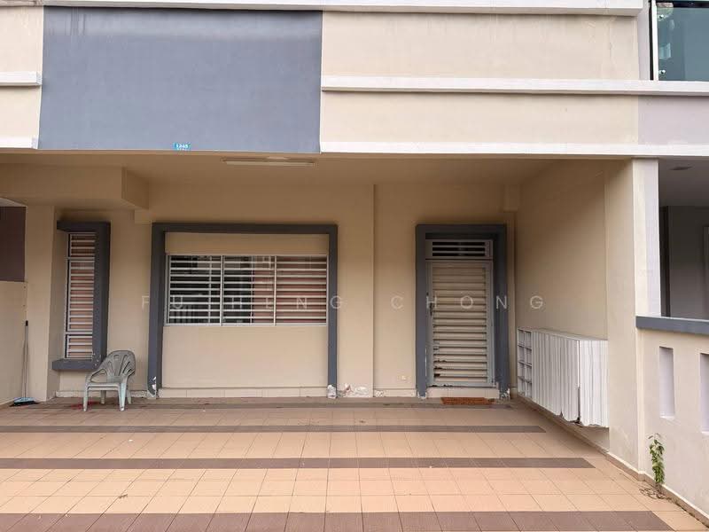 2-storey Terraced House for Sale in Bandar Putra Kulai (Kulai) - Fu Heng Chong - Exterior - PropertyGuru.com.my