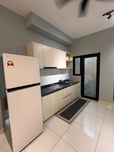 Kediaman Servis untuk Disewa di Parc 3 - Ryan Low - Kitchen - PropertyGuru.com.my