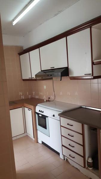 Condominium for Sale at Pantai HillPark 1 - Nithiyananthan Vadivelu - Kitchen - PropertyGuru.com.my