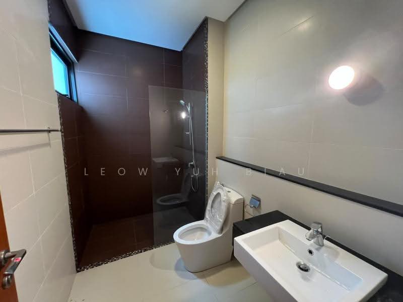 Bungalow House untuk Dijual di Ampang Jaya (Ampang) - Leow Yuh Biau - Bathroom - PropertyGuru.com.my