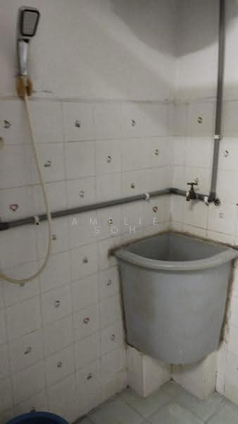 Rumah Flat untuk Dijual di Taman Utara - Amelie Soh - Bathroom - PropertyGuru.com.my