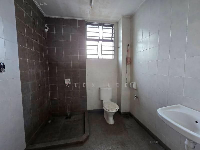Rumah Teres untuk Dijual di Bandar Puteri Klang (Klang) - Alex Lee - Bathroom - PropertyGuru.com.my