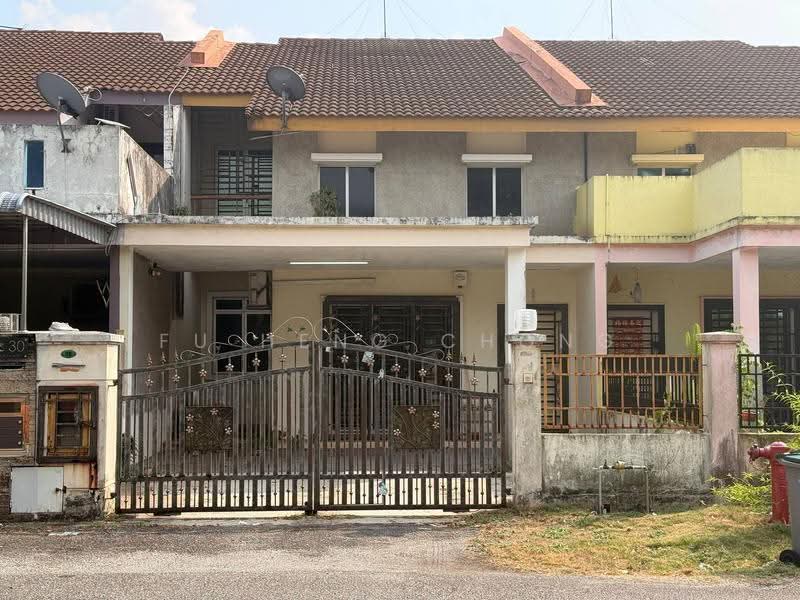 Rumah Teres 2-Tingkat untuk Dijual di Taman Mutiara Rini (Skudai) - Fu Heng Chong - Exterior - PropertyGuru.com.my
