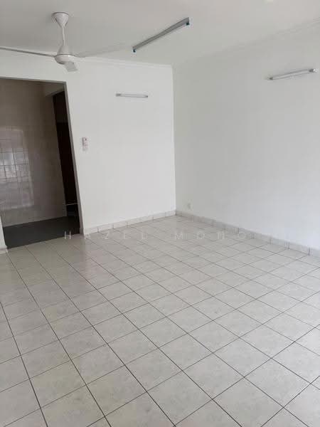 2-storey Terraced House for Sale in Bandar Puchong Utama (Puchong) - Hazel Mong - Dining - PropertyGuru.com.my