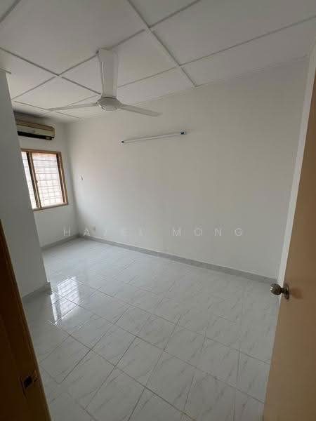 2-storey Terraced House for Sale in Bandar Puchong Utama (Puchong) - Hazel Mong - Interior - PropertyGuru.com.my