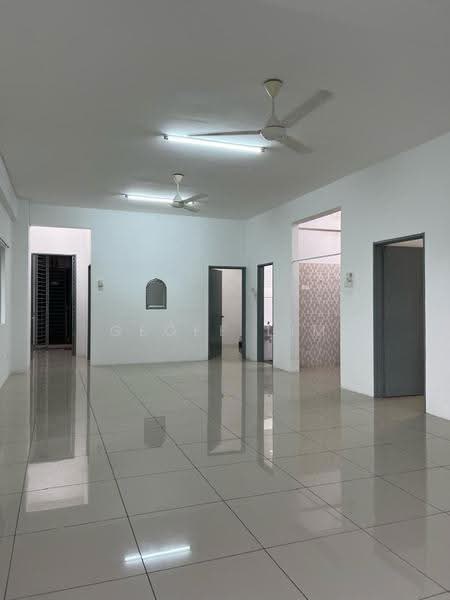 Kondominium untuk Disewa di Mahkota Garden - Geoff Lim - Living Room - PropertyGuru.com.my